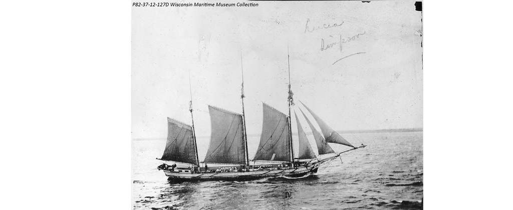 LUCIA SIMPSON Header