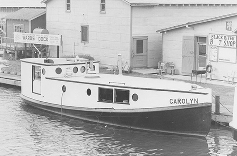 Image of CAROLYN docked in river