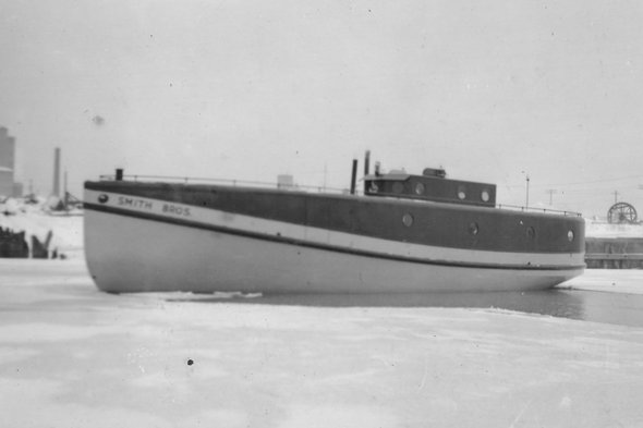 Image of SMITH BROTHERS in river