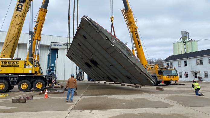 Burger Boat Company: Neebish Islander III Hull Rollover